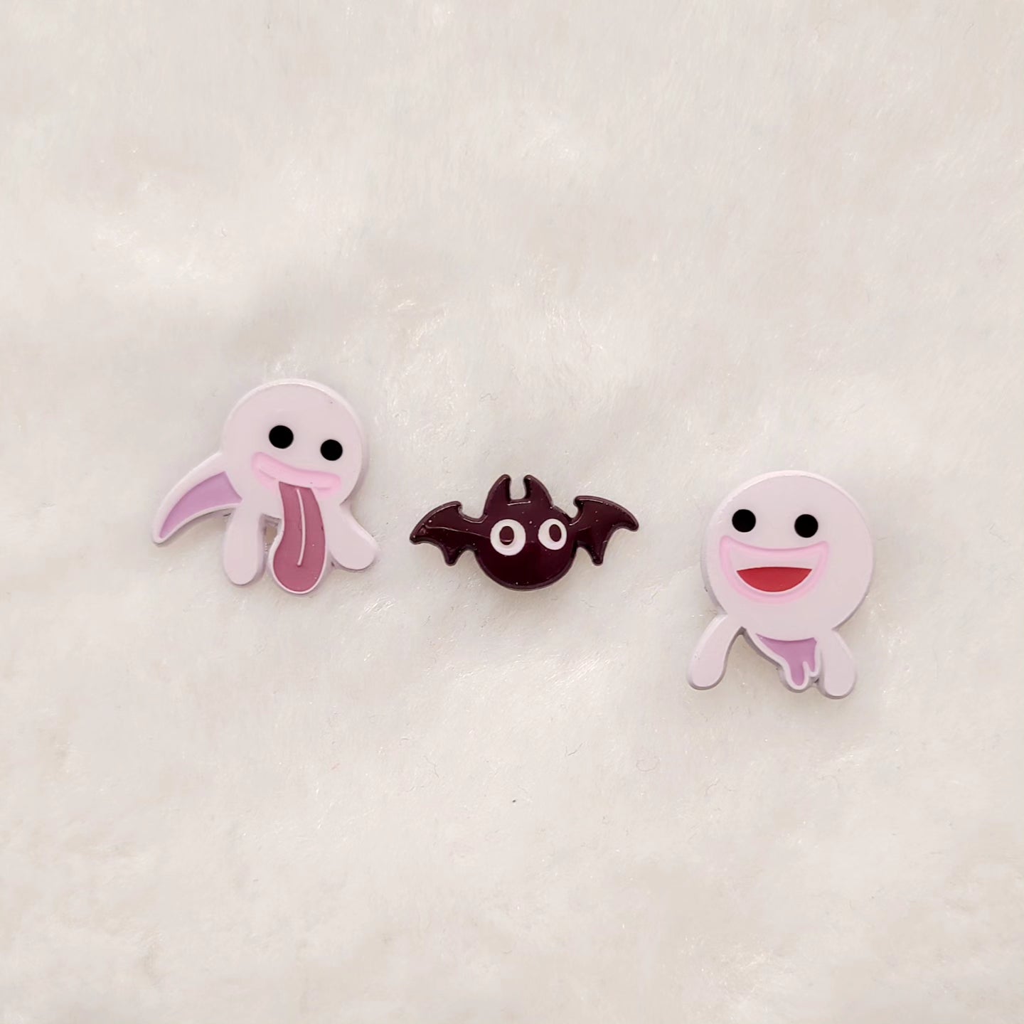 [Patreon] V2 Ghosties Soft Enamel Pin