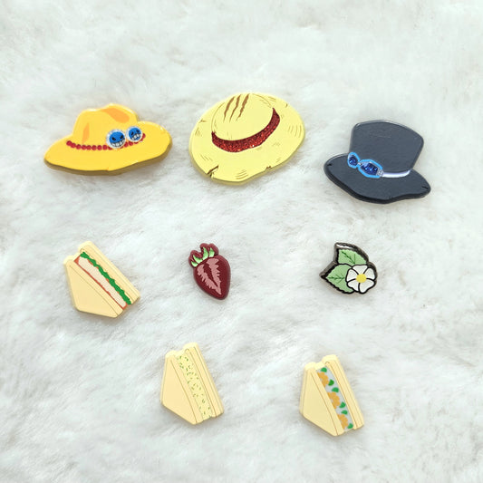 [Patreon] Hats and sandos Filler Enamel Pins