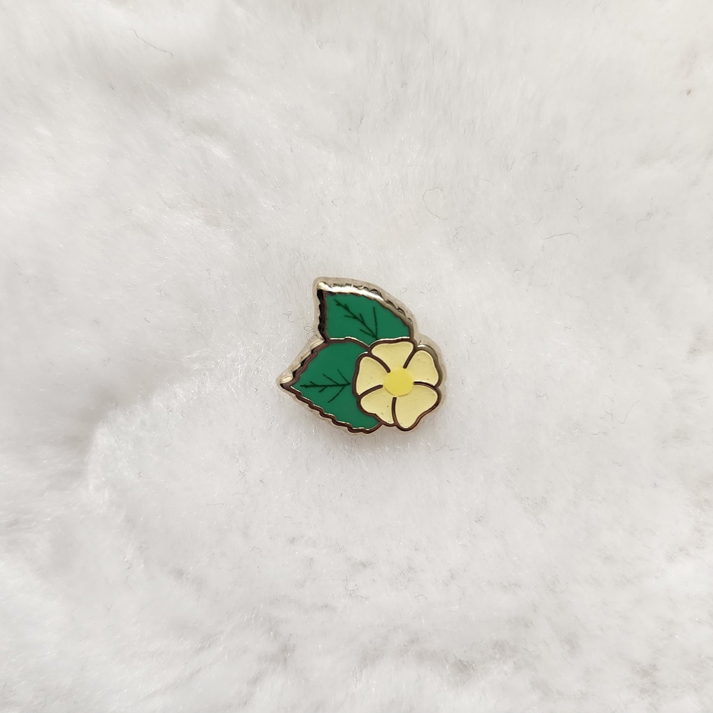 [Patreon] Hats and sandos Filler Enamel Pins
