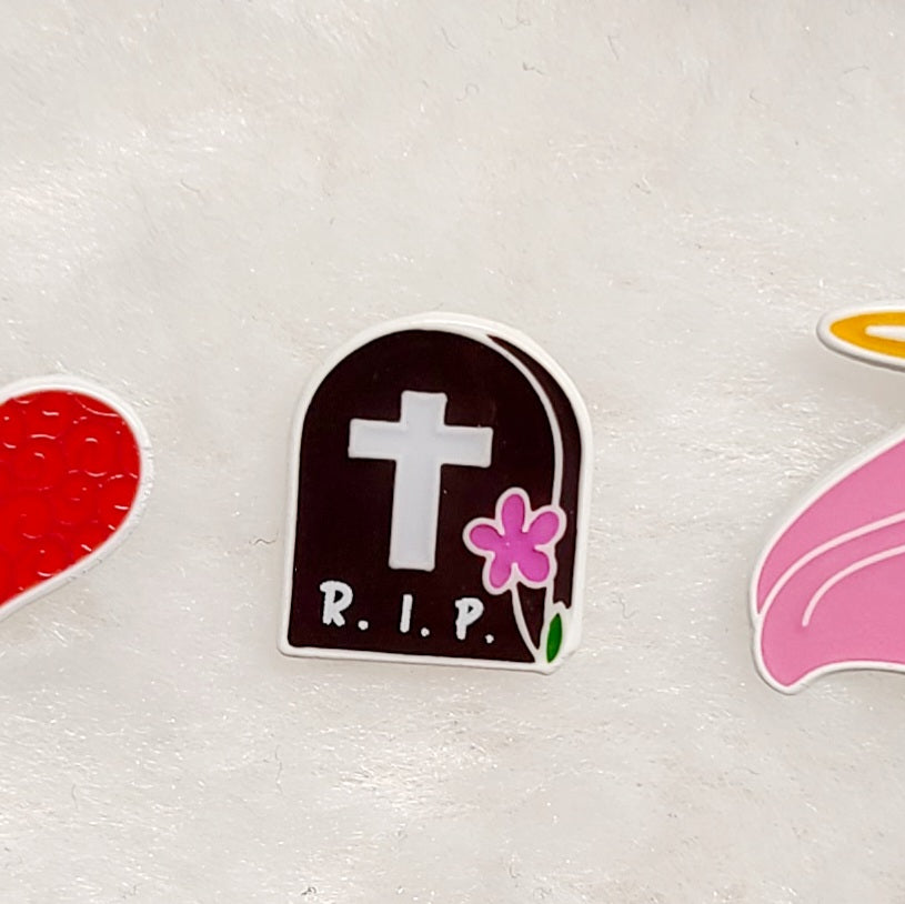 [Patreon] undercover agent Hard Enamel Filler Pins