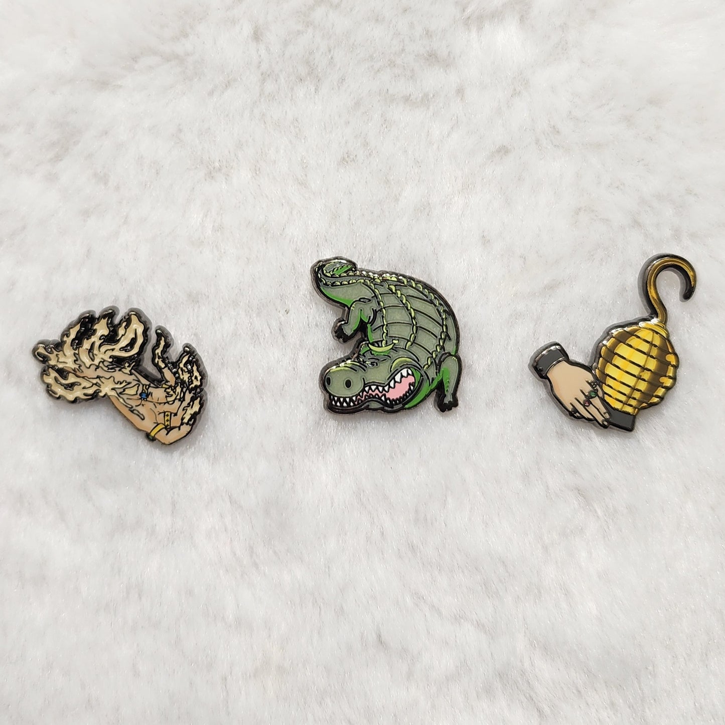 [Patreon] CEO of the Sand Filler Enamel Pins