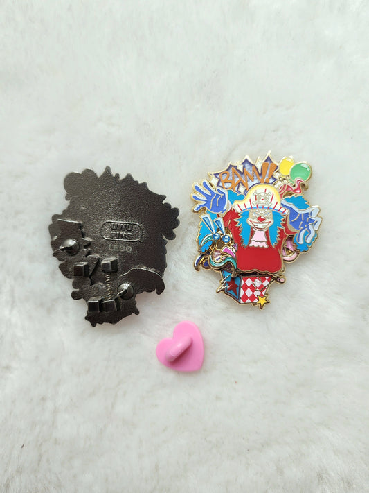 [Discord Exclusive] Clown in the box spring enamel pin