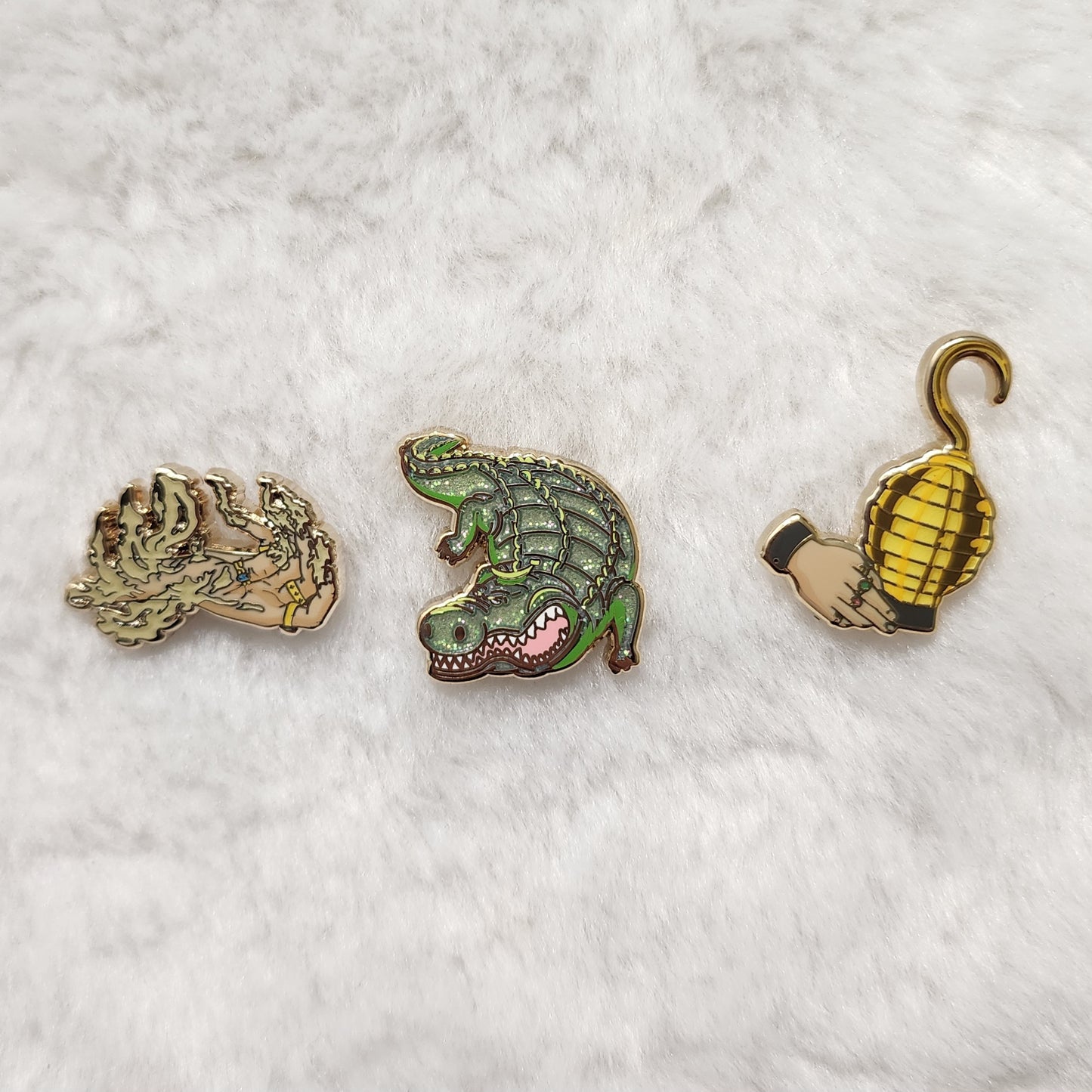 [Patreon] CEO of the Sand Filler Enamel Pins